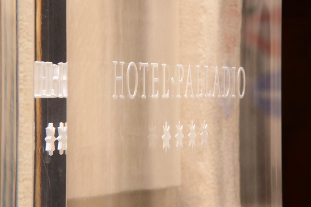 ホテル パラディオ ヴィチェンツァ エクステリア 写真
